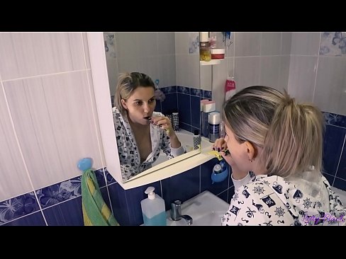 ❤️ Mae darnia gyda ifanc mewn pyjamas yn dod i ben cum llafar yn ass - letty du Porno atom ni cy.porn-evooli.ru ﹏